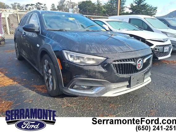 BUICK REGAL TOURX 2018 W04GV8SX7J1135815 image